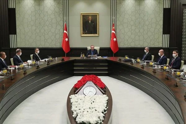 'Ülkemizin karada, denizde ve havadaki menfaatlerinin korunmasına tavizsiz devam edilecek'