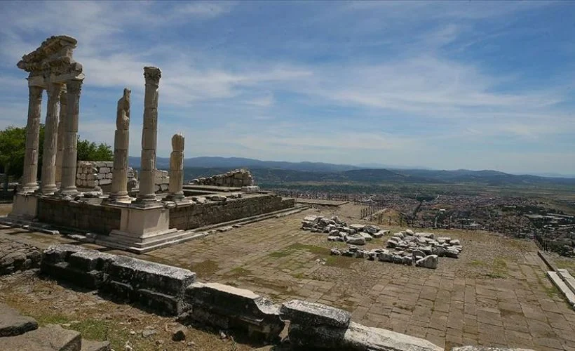 UNESCO Dünya Mirası Listesi'ndeki Bergama'nın tarihini değiştiren yeni buluntular ortaya çıktı