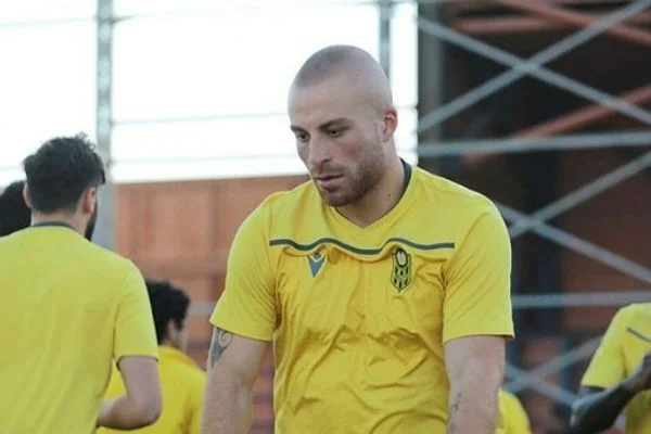 Yeni Malatyaspor, Gökhan Töre'nin sözleşmesini uzattı