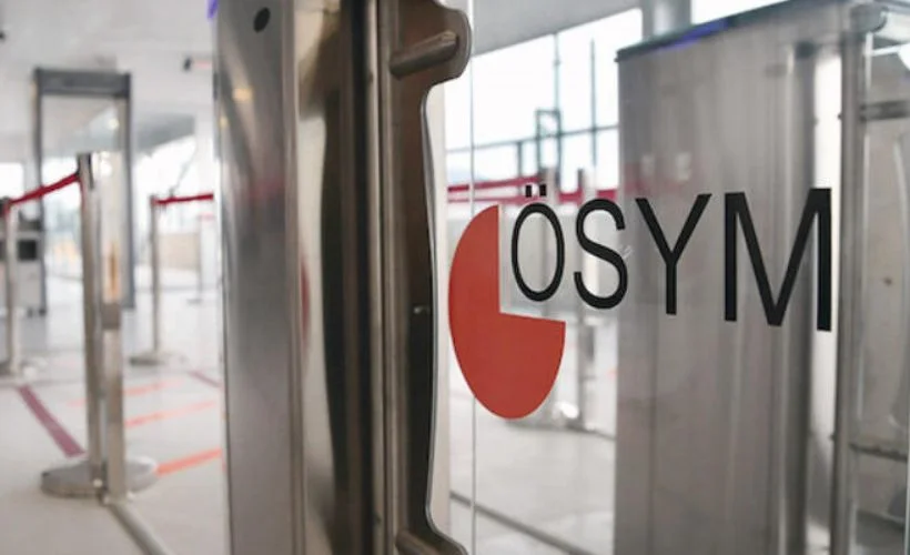 YKS'de sınava girecek adayın yanında kaç kişi refakatçi olarak gelebilir?