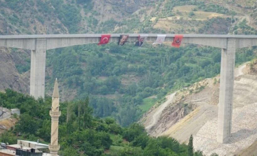 50 yıllık hayal gerçekleşti, Türkiye'nin en yüksek köprüsü hizmete açılıyor