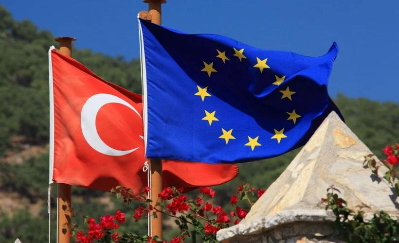 AB: Türkiye aday ülkedir ve NATO müttefikidir