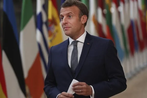 AB Zirvesi sırasında protesto: Katil Macron