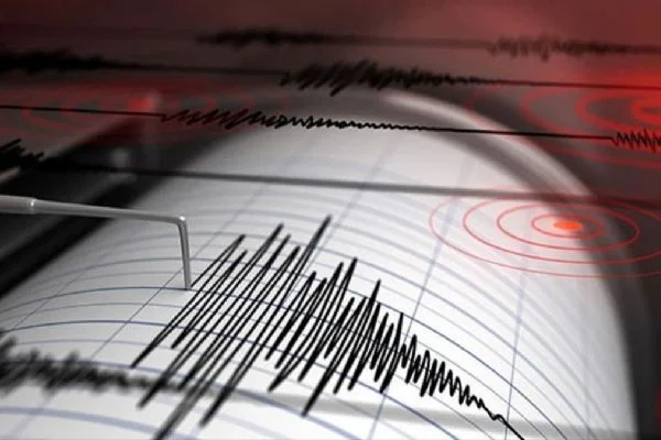ABD'de 7,8 büyüklüğünde deprem