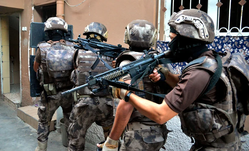 Adana'da IŞİD operasyonu: 3 gözaltı