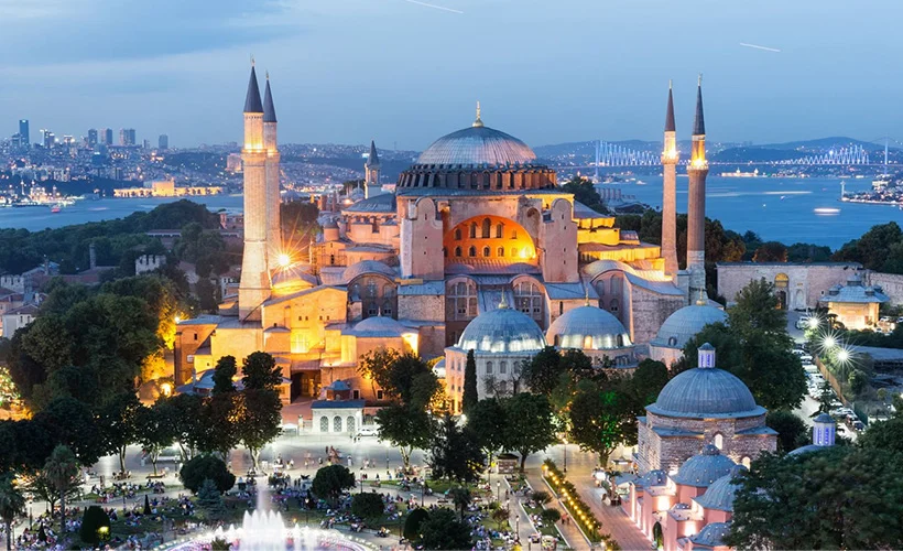 AK Parti Gençlik Kollarından 'Ayasofya' için şükür duası