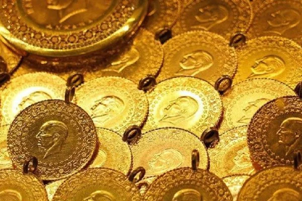Altın tarihi zirvede: Gram altı 398 bin liraya yükseldi