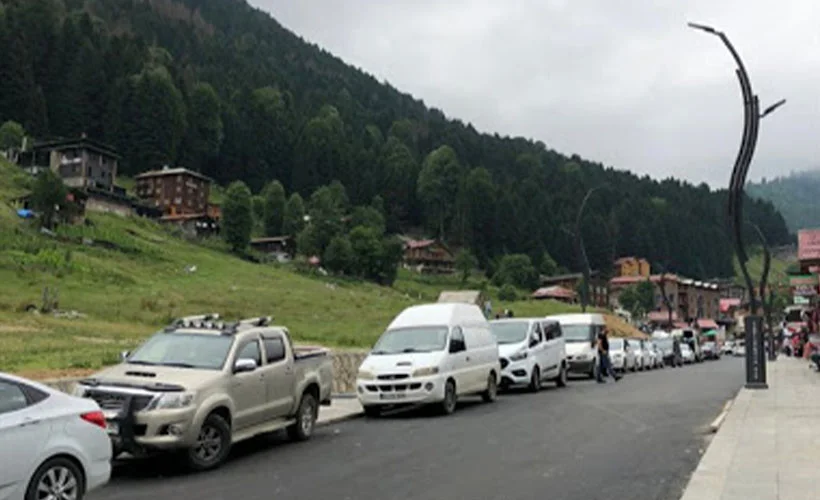 Altyapı çalışmaları tamamlanan Ayder Yaylası araç trafiğine açıldı