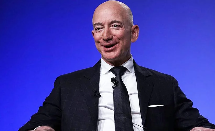 Amazon'un patronu Bezos'un serveti rekor kırdı