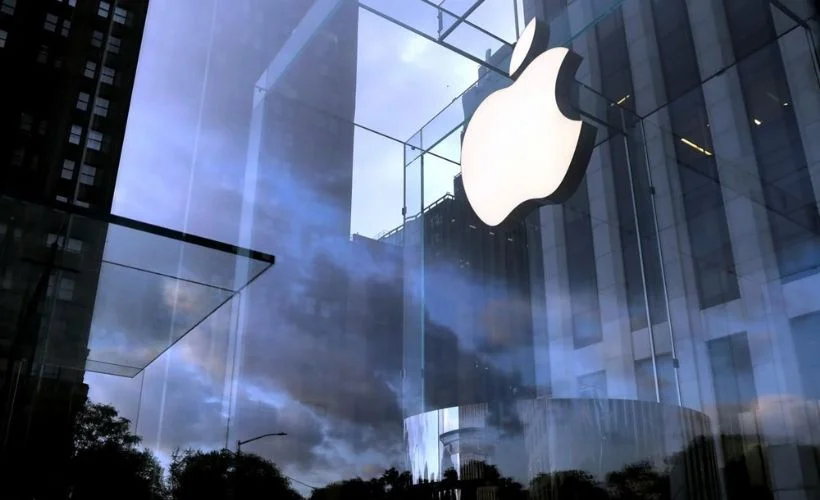 Apple 1 milyar dolarlık 'dolandırıcılık' davasıyla karşı karşıya