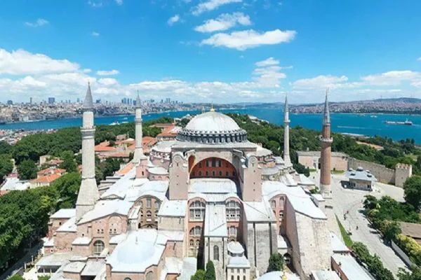 Ayasofya cami ne zaman açılacak? Ayasofya ne zaman ibadete açılıyor?