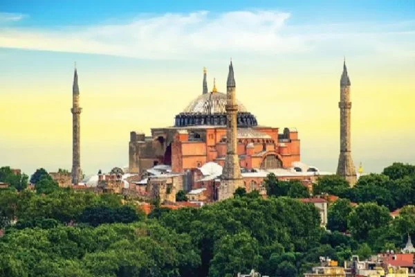 Ayasofya Camii nerede? Ayasofya Camii yol tarifi ve konumu