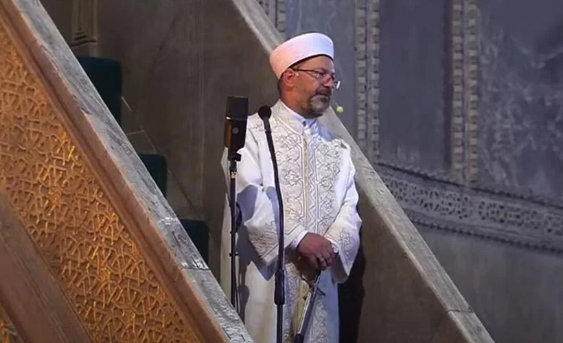 Ayasofya'da 86 yıl sonra ilk bayram hutbesi okundu