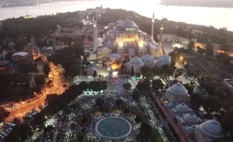 Ayasofya'da ilk bayram namazı heyecanı