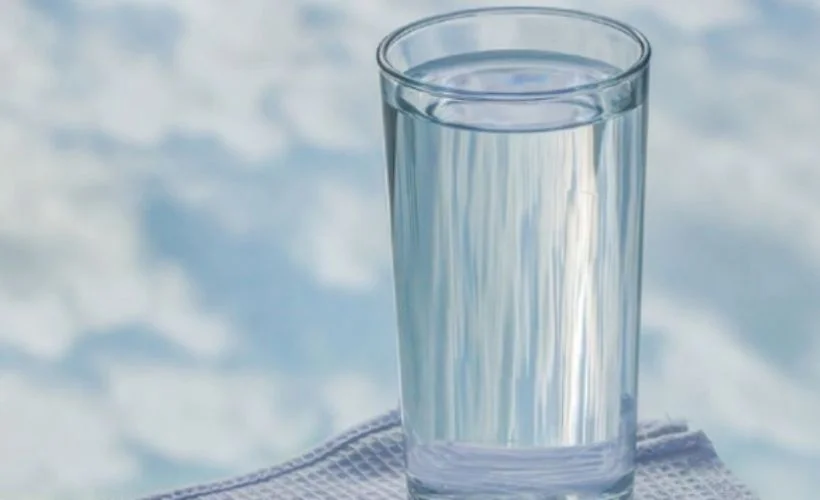 Az su içmenin zararları nelerdir? Ne kadar su içmek gerekir?