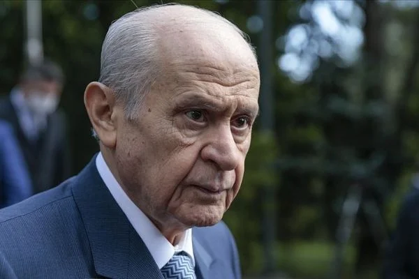 Bahçeli: Atatürk'e hakaret ve hıyanet, vatan hainliğidir
