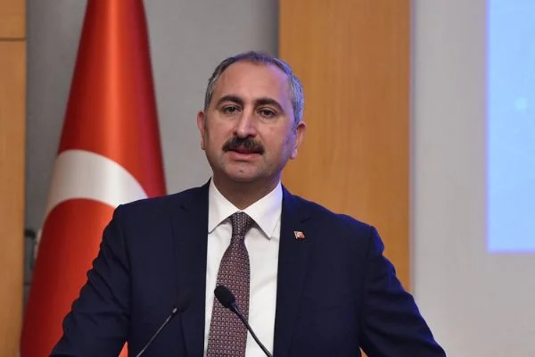 Bakan Gül açıkladı: 1200 hakim savcı daha alınacak