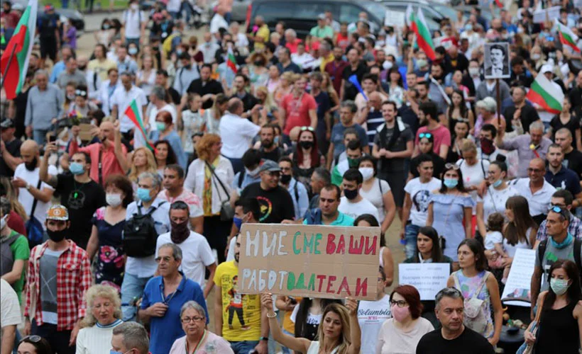 Bulgaristan'da hükümet karşıtı protestolar sürüyor
