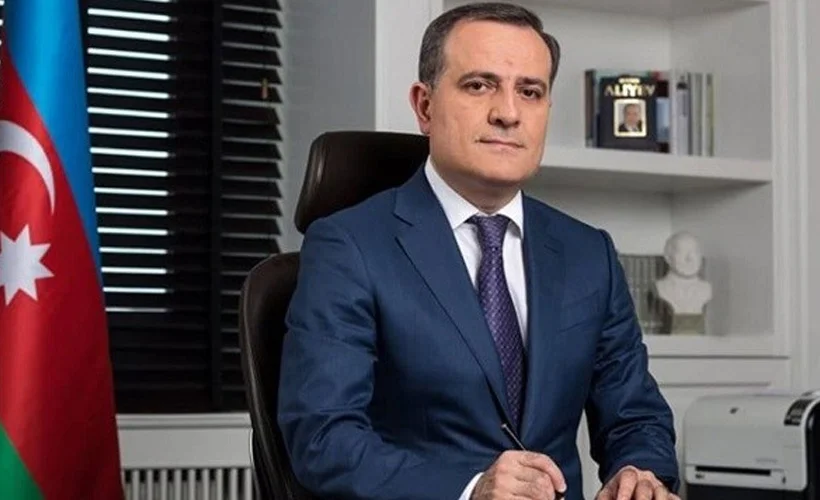 Çavuşoğlu'ndan Azerbaycan'ın yeni Dışişleri Bakanı Bayramov'a tebrik