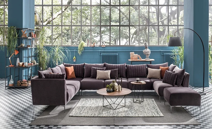 Enza Home evleneceklerin yanında