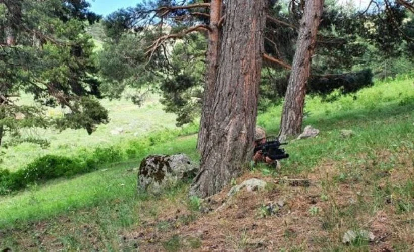 Erzurum'da 4 gün önce yakalanan 2 terörist adliyeye sevk edildi
