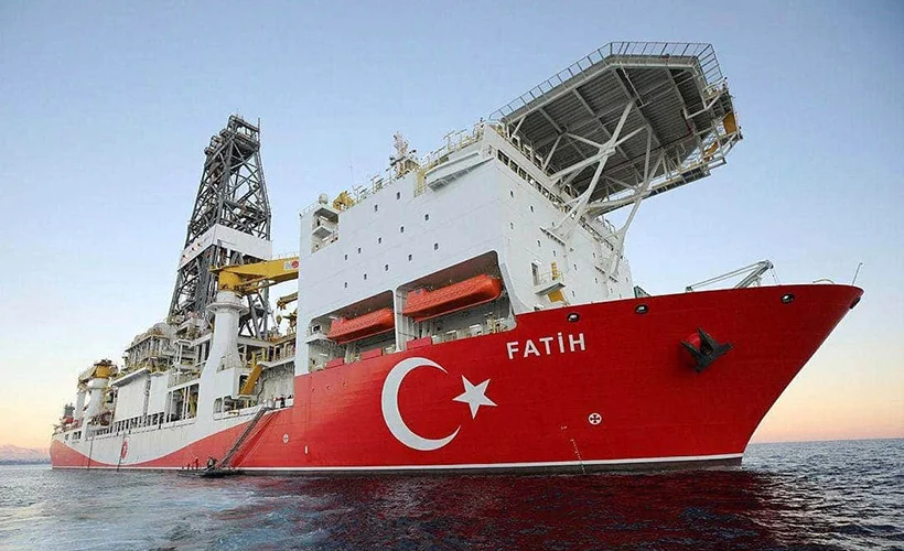 Fatih Sondaj Gemisi Karadeniz'de ilk sondajına başladı