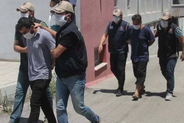 Gazeteci kılığında girip IŞİD'e istihbarat topladı: Sınır dışı edildi