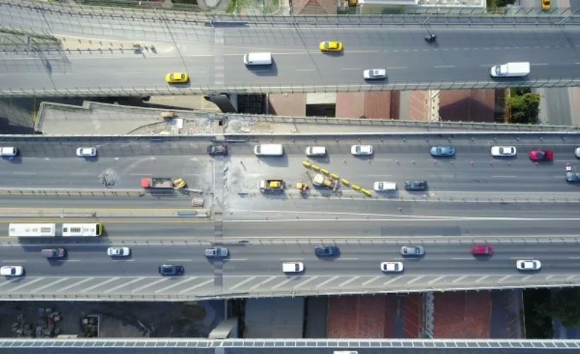 Haliç'de 1 ay sürecek yol çalışması