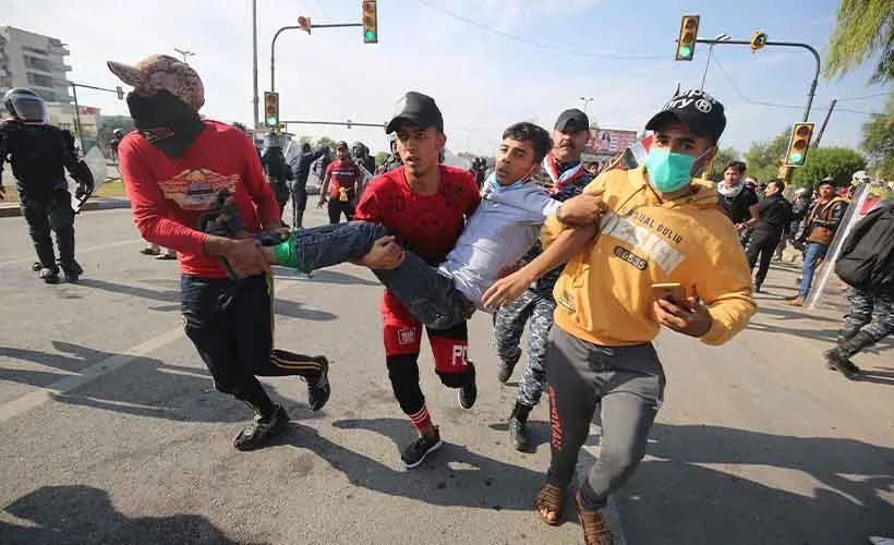 Irak'ta protestolar yine alevlendi: 2 ölü