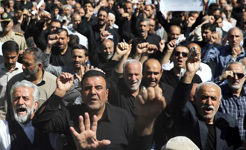 "İran'ın halkına mesajı: İsyan ederseniz ölürsünüz"