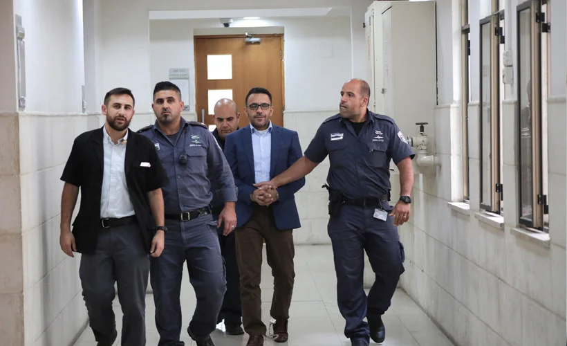 İsrail polisi Kudüs Valisi Gays'ı gözaltına aldı