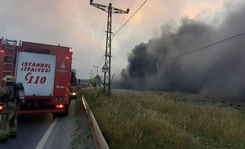 İstanbul Başakşehir'de korkutan yangın