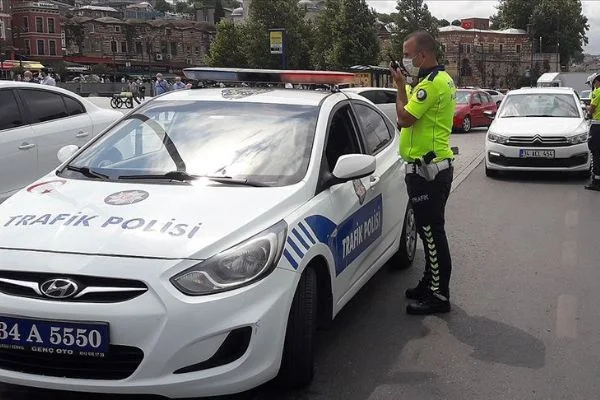 İstanbul'da Kovid-19 tedbirleri denetimi yapıldı