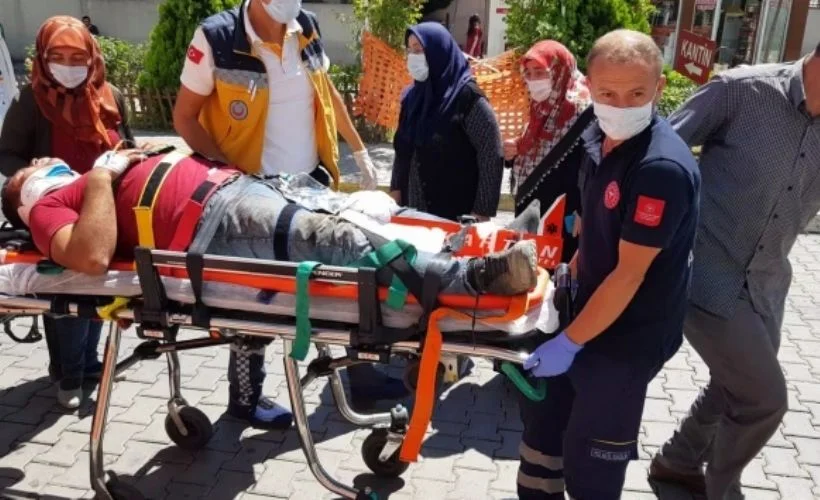Karabük'te freni boşalan traktörden atlayarak kurtuldu