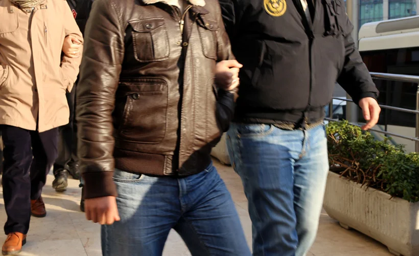 Kilis'te göçmen kaçakçılığı yapan 3 kişi yakalandı