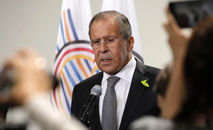 Lavrov, Azerbaycan ve Ermenistan elçileriyle görüştü