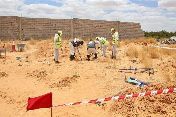 Libya'da Hafter'den kurtarılan Terhune'deki toplu mezarlardan 6 ceset daha çıkarıldı