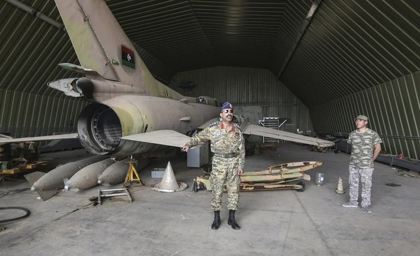 Libya'daki Vatiyye Üssü'ne hava saldırısı