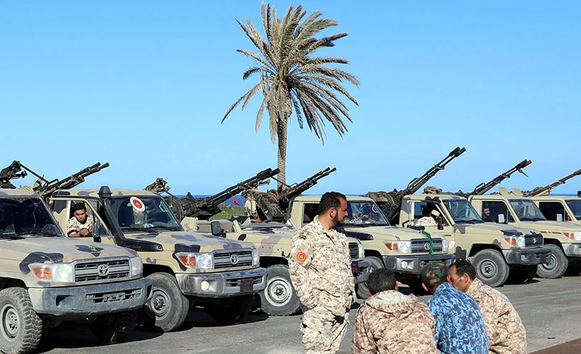 Libya Ordusundan, Sirte'nin batısına askeri sevkiyat