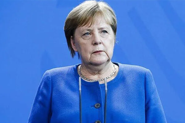 Merkel: Avrupa'nın tarihinin en zor durumunda olduğunu biliyoruz