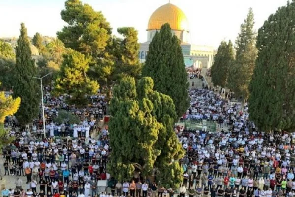 Mescid-i Aksa'da Kurban Bayramı namazı kılındı: Türkiye ve Ayasofya Camii detayı