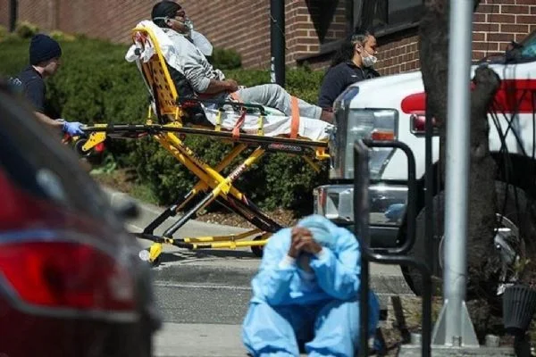 New York 4. faz 'kısıtlı normalleşmeye' geçti