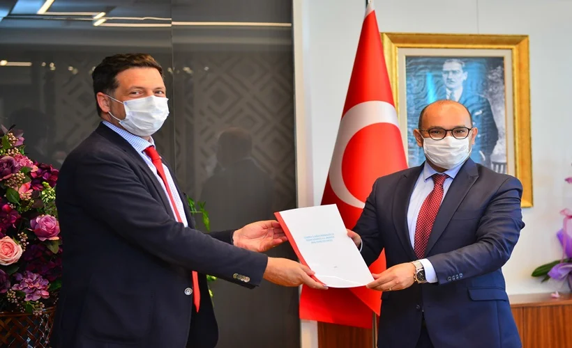Nissan'dan Başakşehir Çam ve Sakura Şehir Hastanesi çalışanları için araç tahsisi