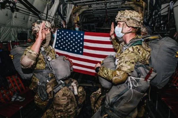 Pentagon duyurdu: Çekiliyoruz!