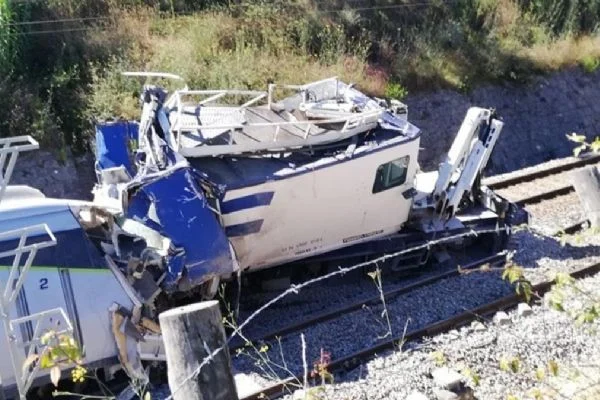 Portekiz'de hızlı tren kazası: 1 ölü, 50 yaralı
