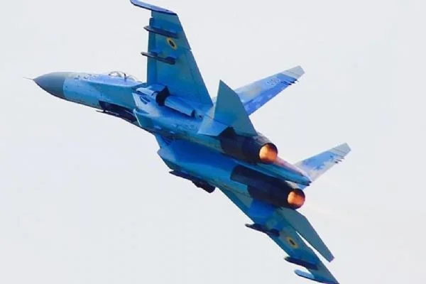 Rus jeti, ABD'ye ait keşif uçağına önleme yaptı