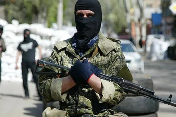 Rusya yanlısı ayrılıkçıların saldırıları sonucu 1 Ukrayna askeri öldü