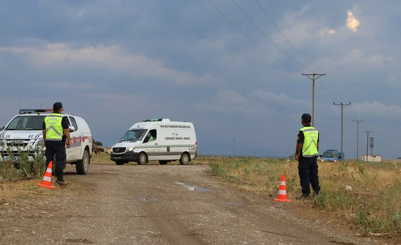 Soylu'dan Van'da batan göçmen teknesi ile ilgili açıklama