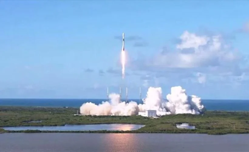 SpaceX, Güney Kore'nin ilk askeri iletişim uydusu olan Anasis-II'yi uzaya gönderdi