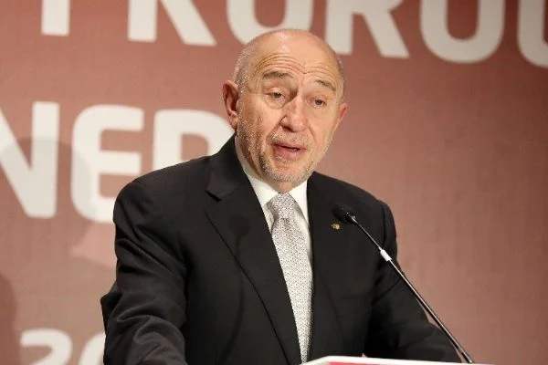 TFF Başkanı Özdemir: Ayasofya'da Fetih Suresi okunurken hüngür hüngür ağladım